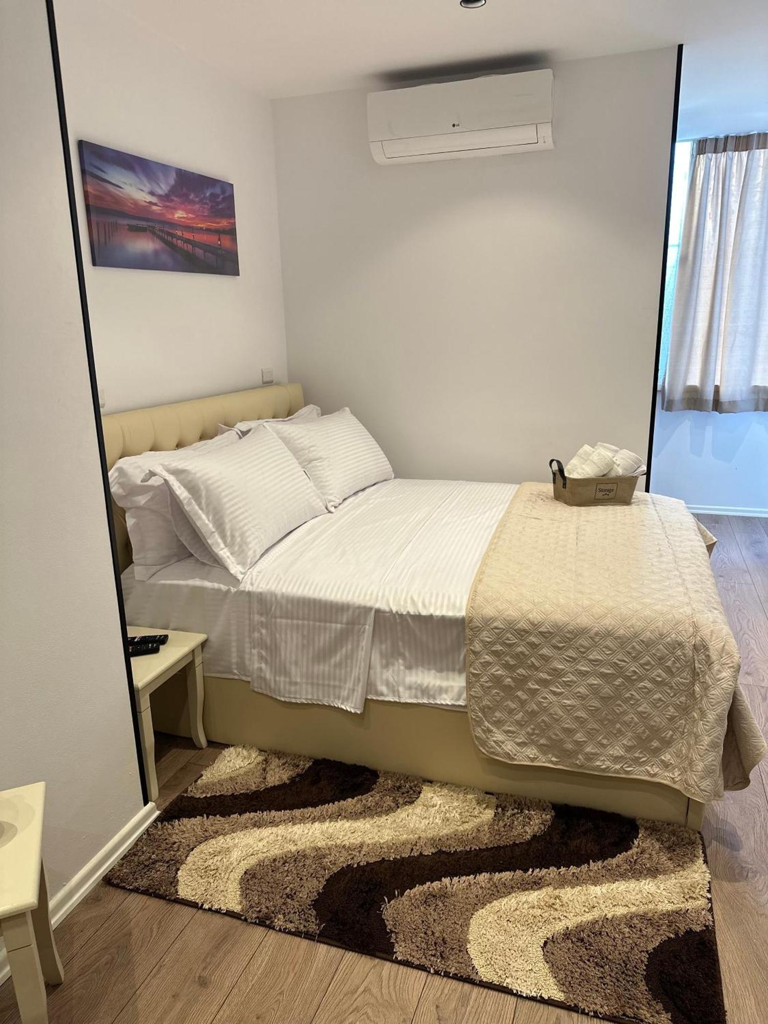 Heart Of Tirana Apartment 외부 사진